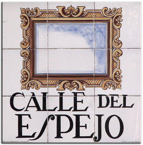 Calle del Espejo
