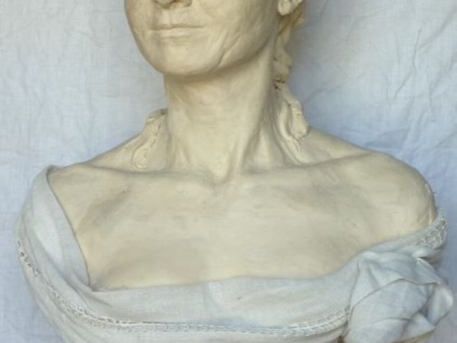 Olympe de Gouges. Escultores: Fabrice Gloux y Jeanne Spehar